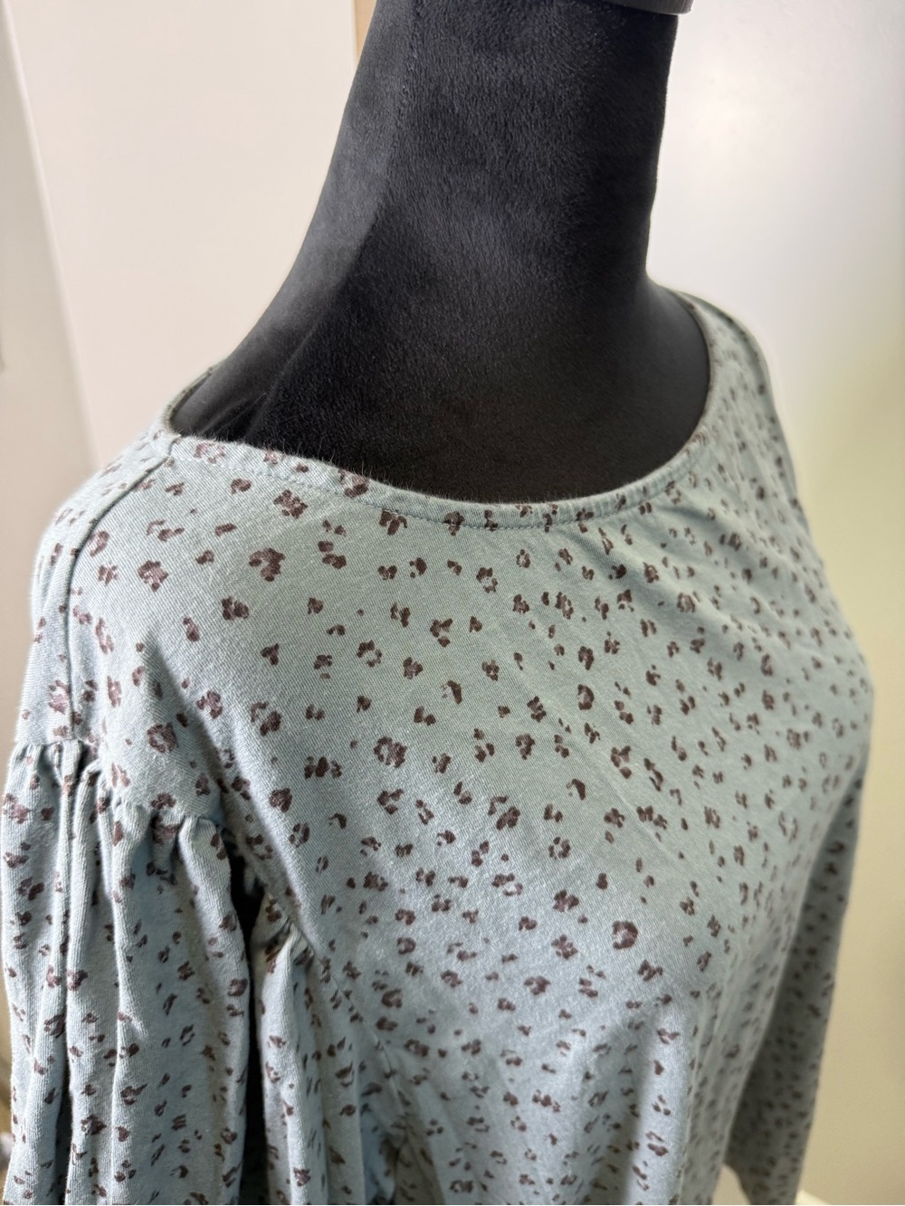 J. Jill Cotton Blue Cheetah Leopard Animal Print Blouse Top Casual Boat Neck 2X - Picture 3 of 7